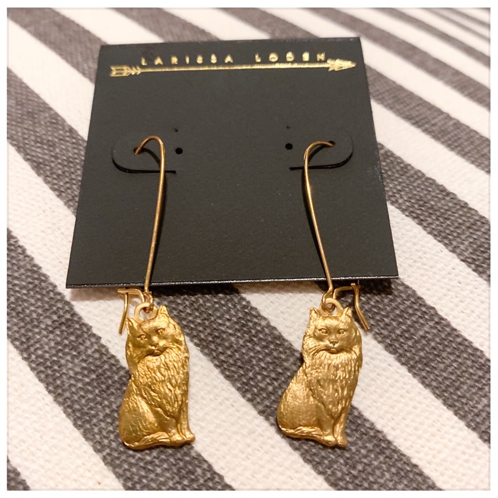 🐱 NWT ModCloth Gold Cat Dangle Earrings 🐱